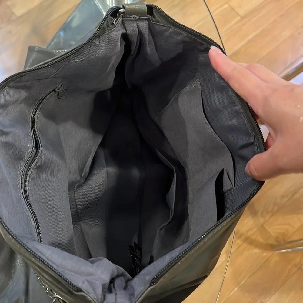 Excellent Condition Bag - Picture 3 of 4